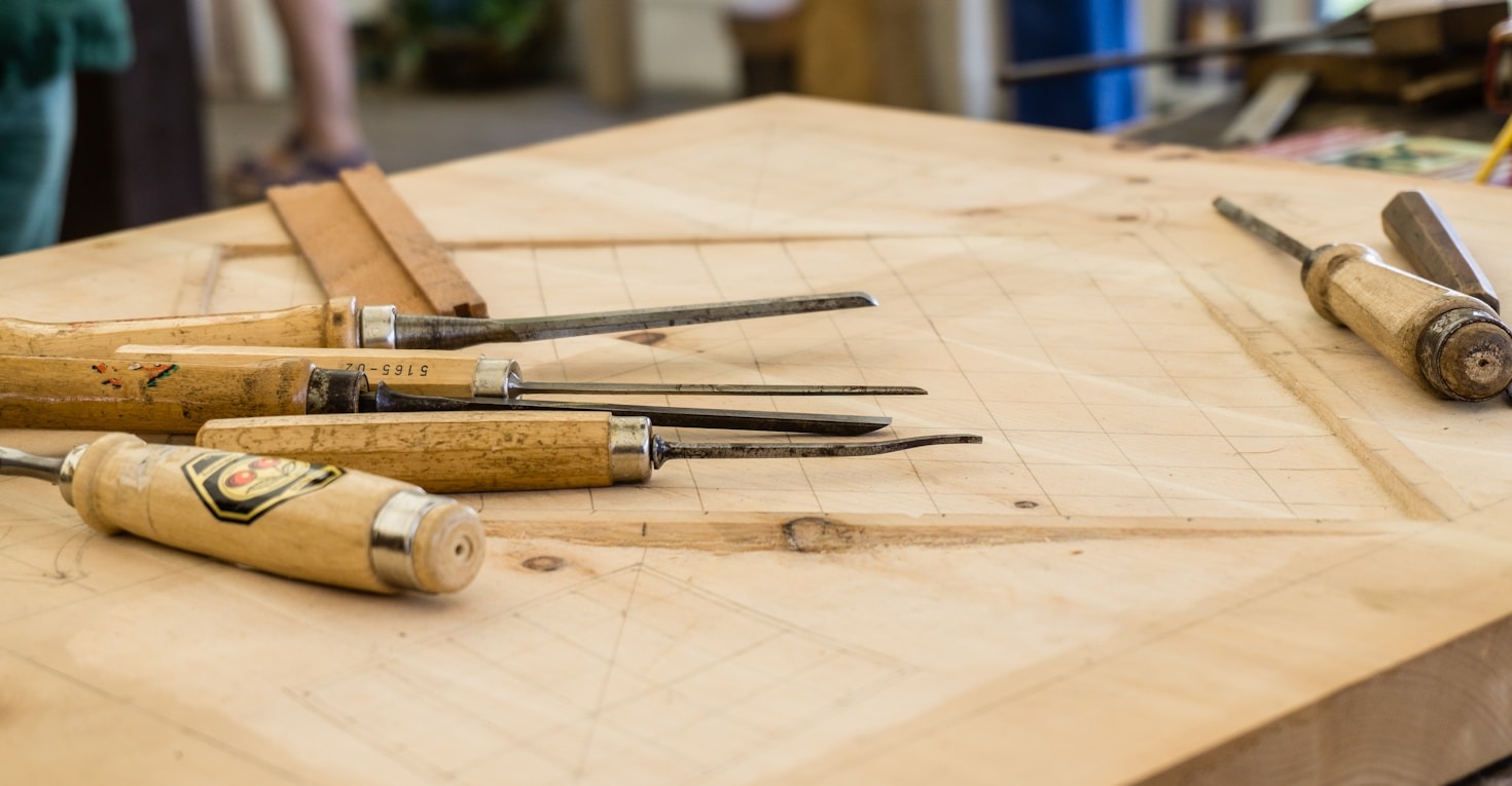 Top Tips for Choosing the Right Woodworking Plan